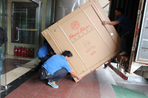 洛阳钢琴贵重工艺品无忧运